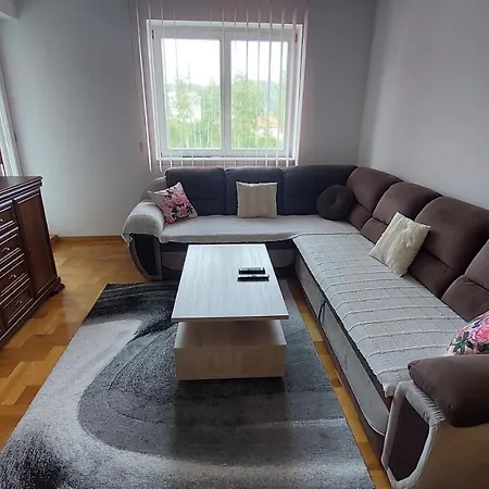 Rest Apartment Pale